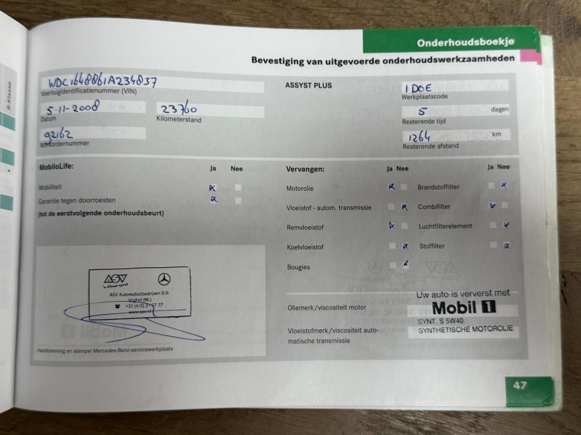 45666130-28.jpg