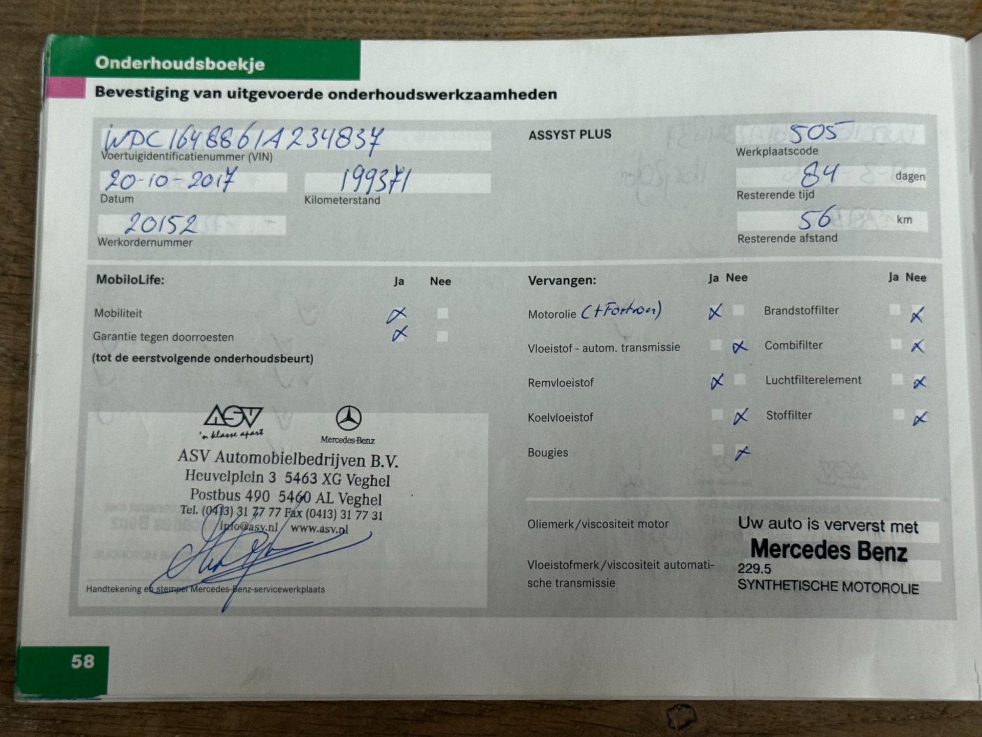 45666130-39.jpg