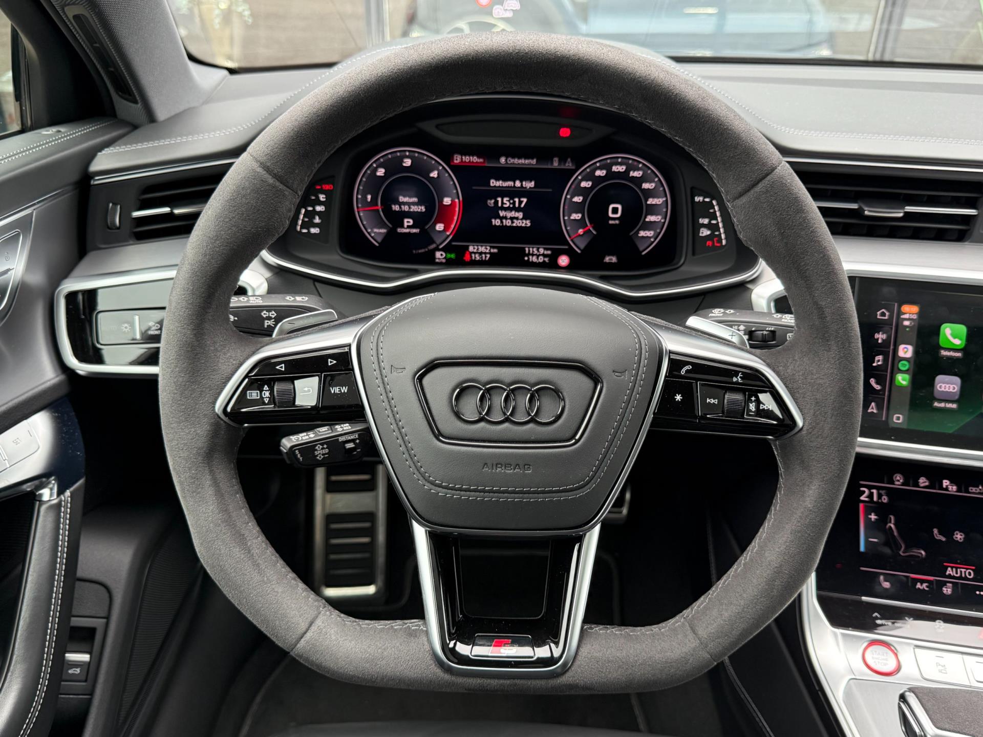 48309277-17.jpg