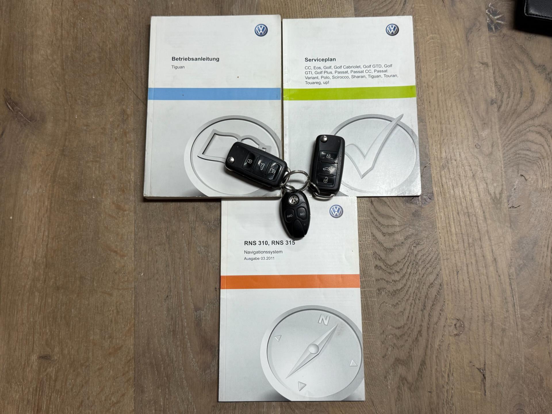 48341103-20.jpg