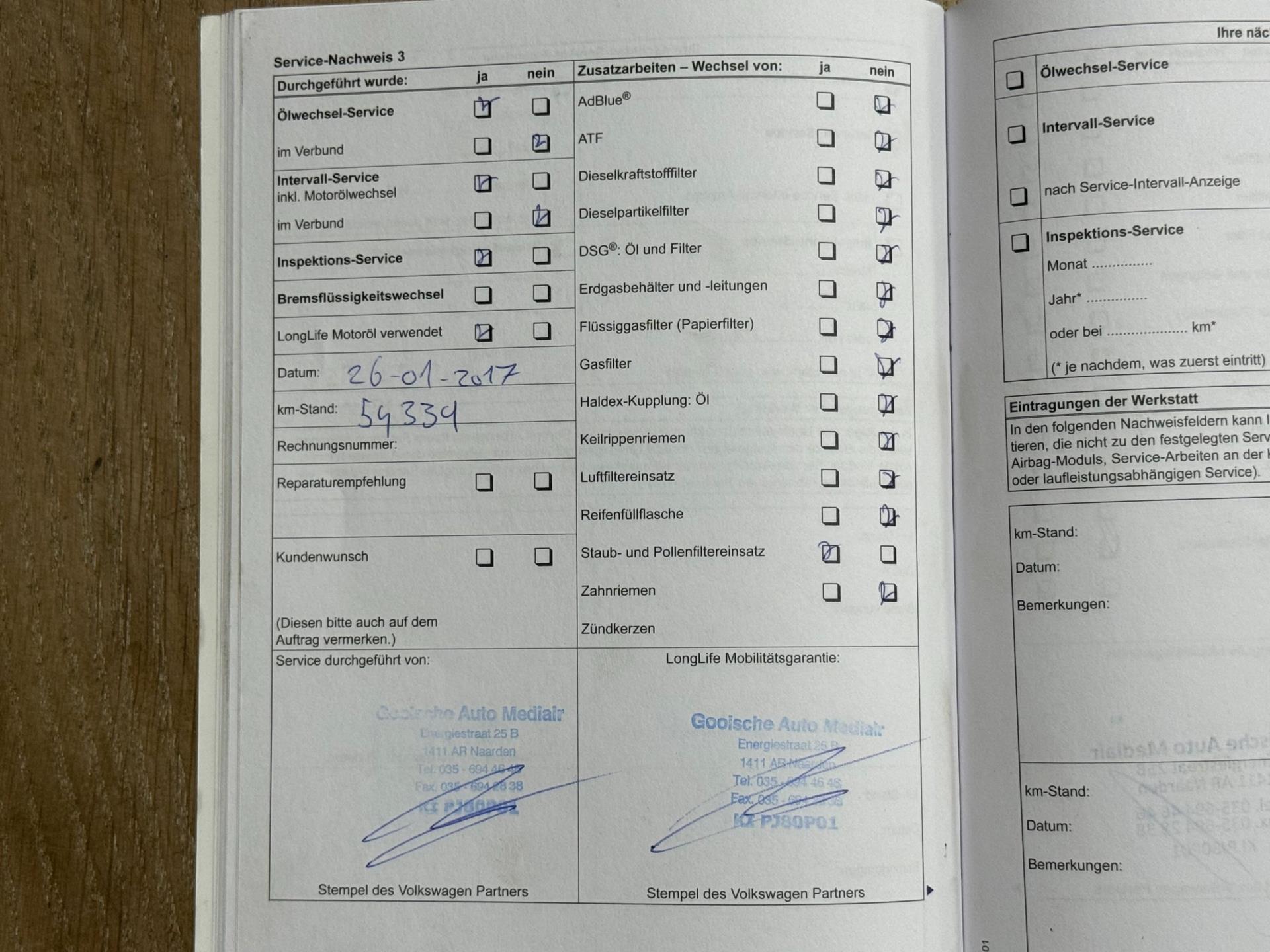 48341103-23.jpg