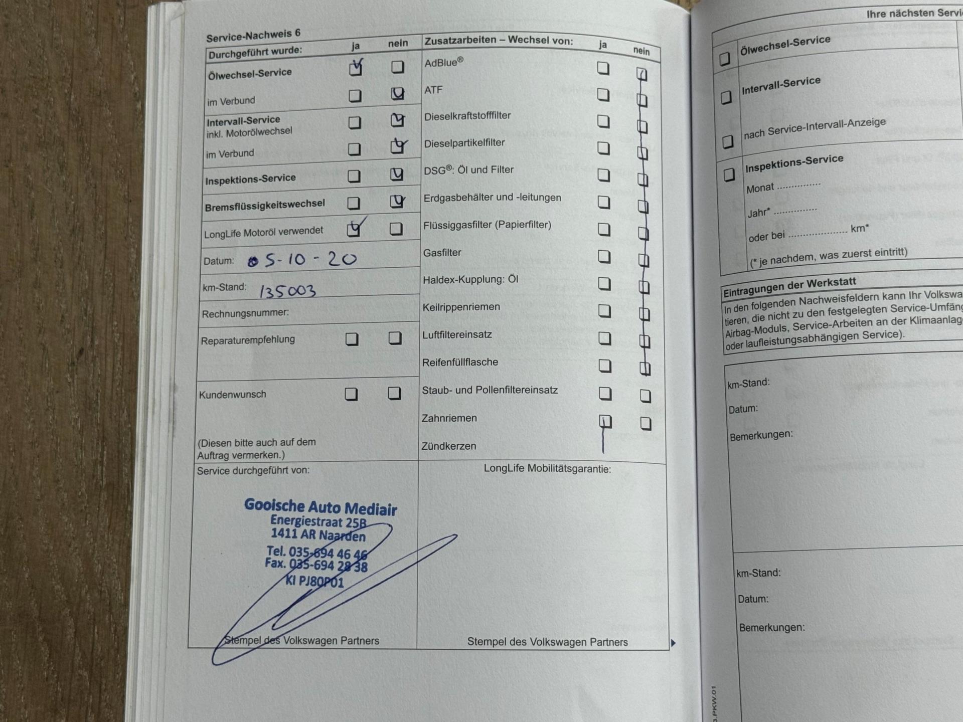 48341103-26.jpg