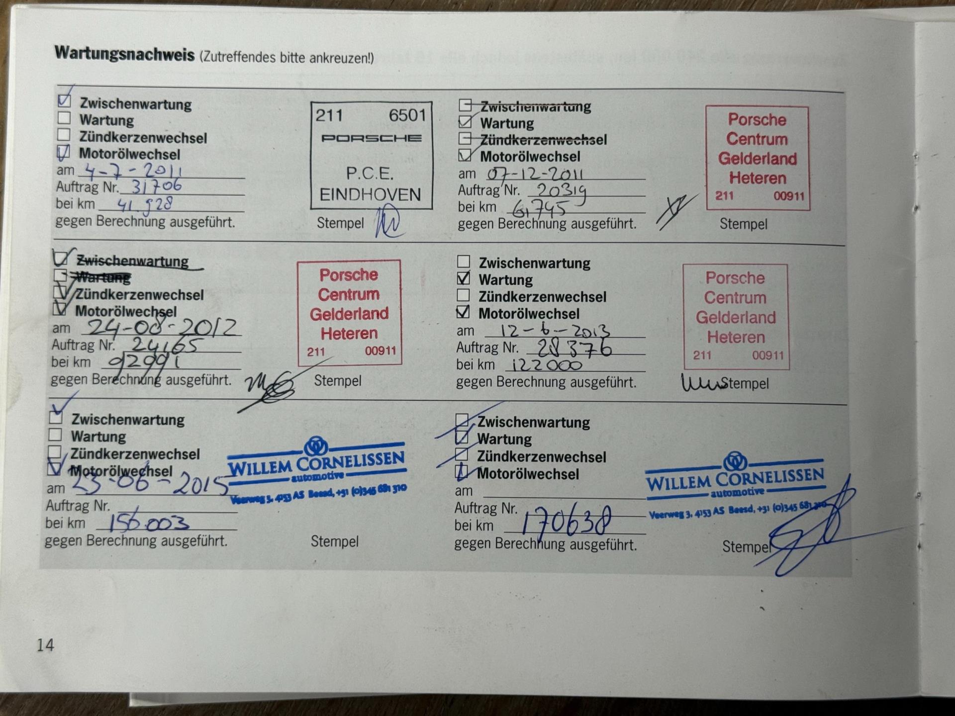 48447301-24.jpg