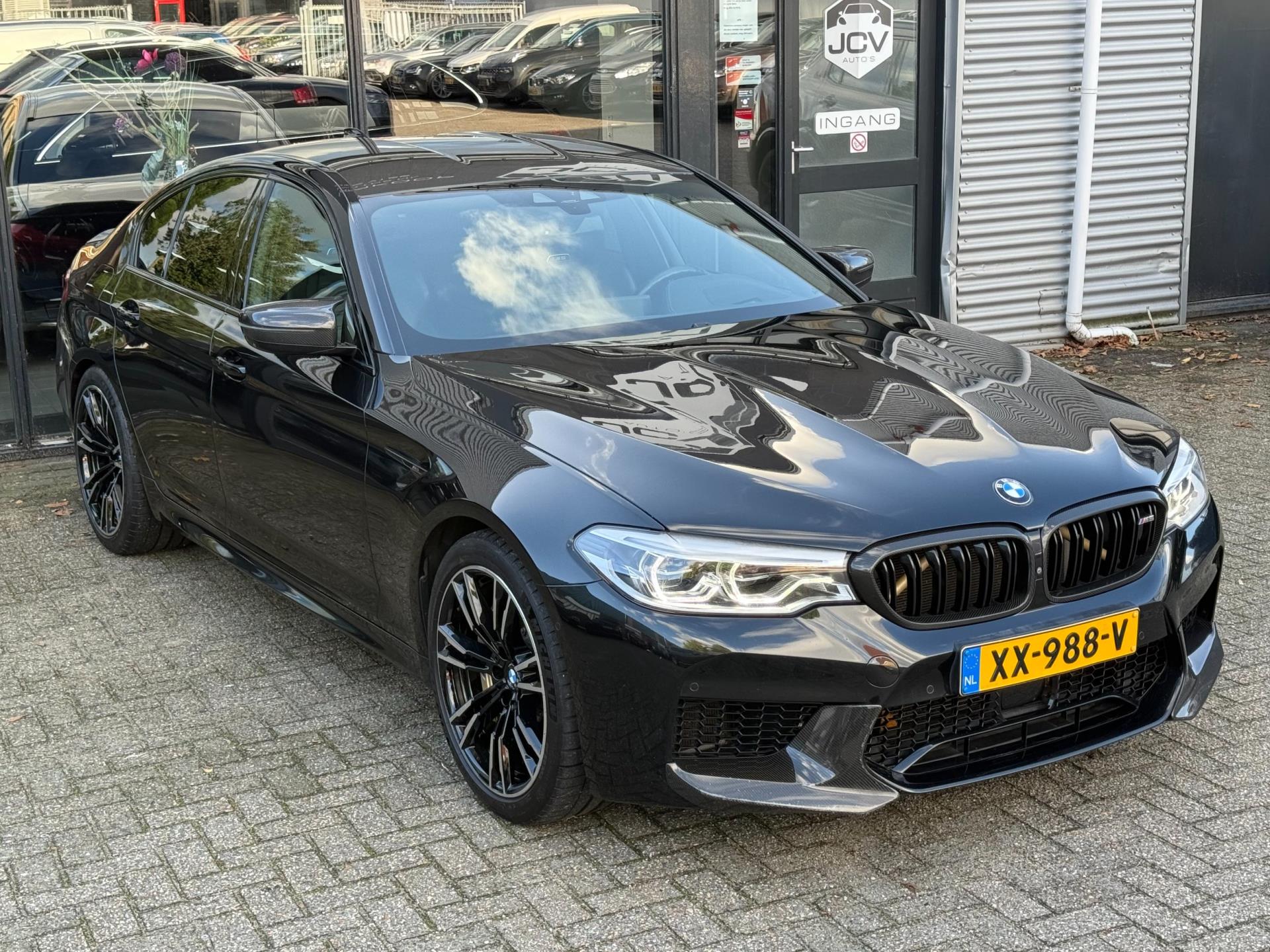 48659904-8.jpg