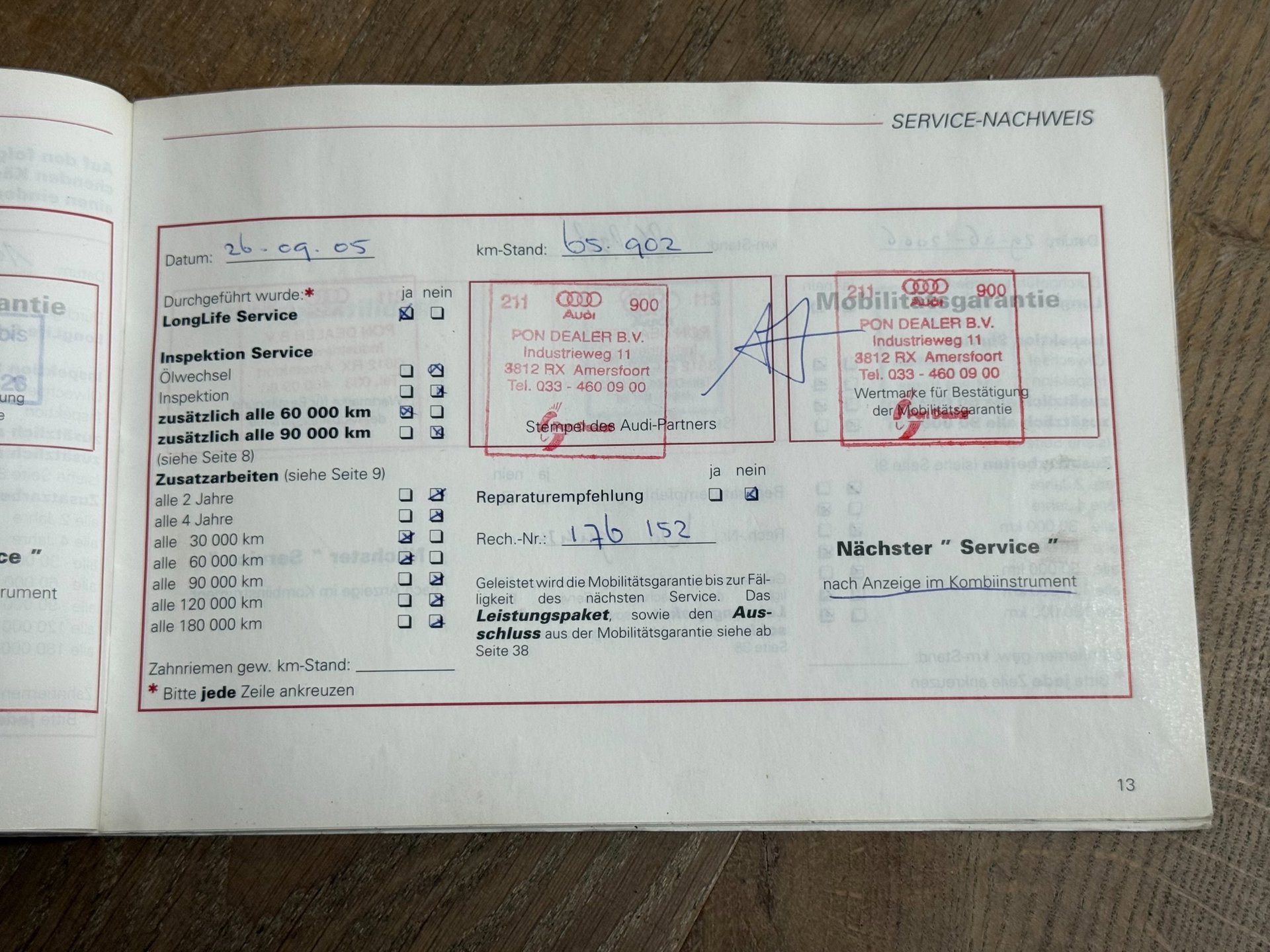 55402451-26.jpg