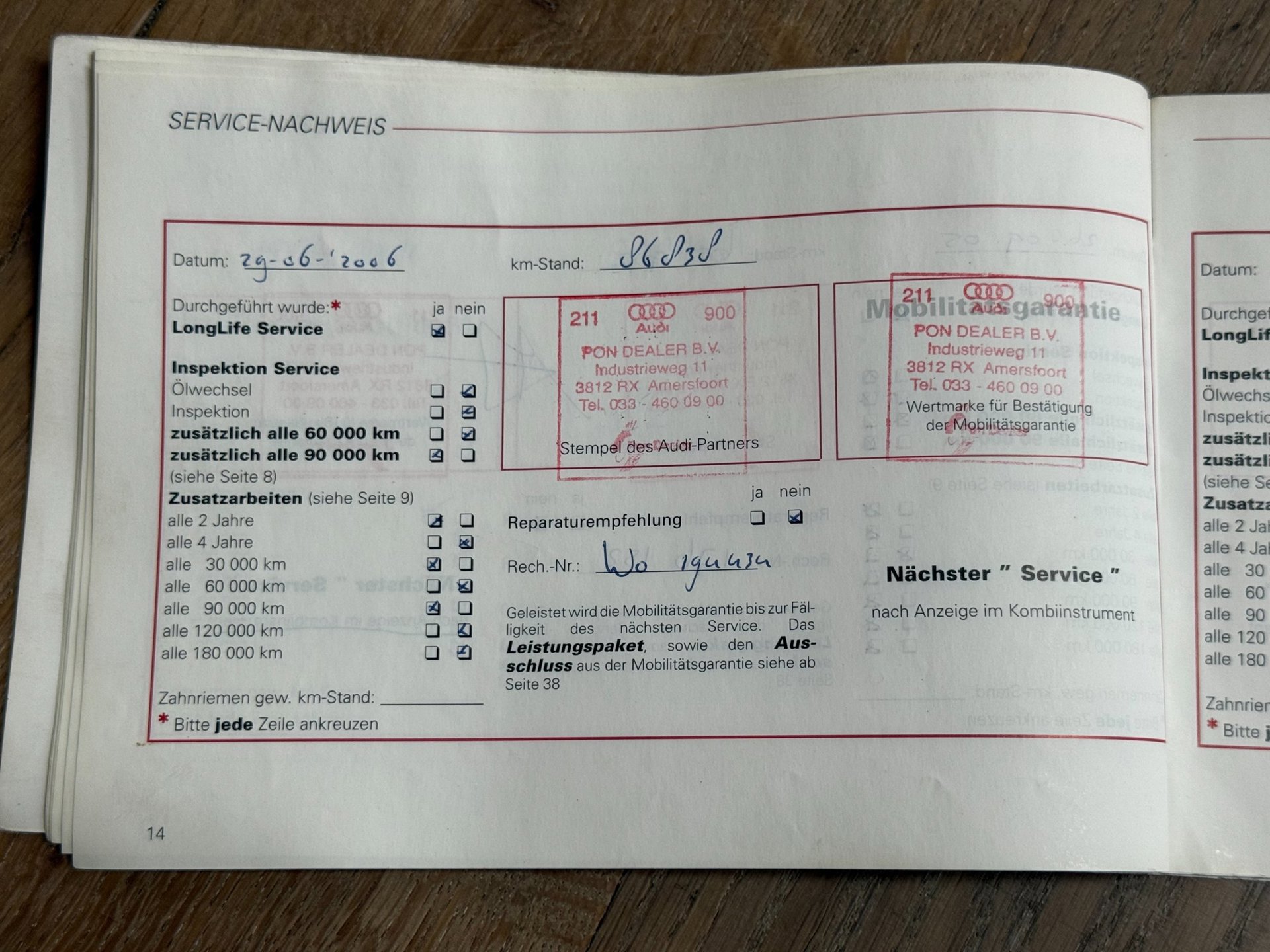 55402451-27.jpg