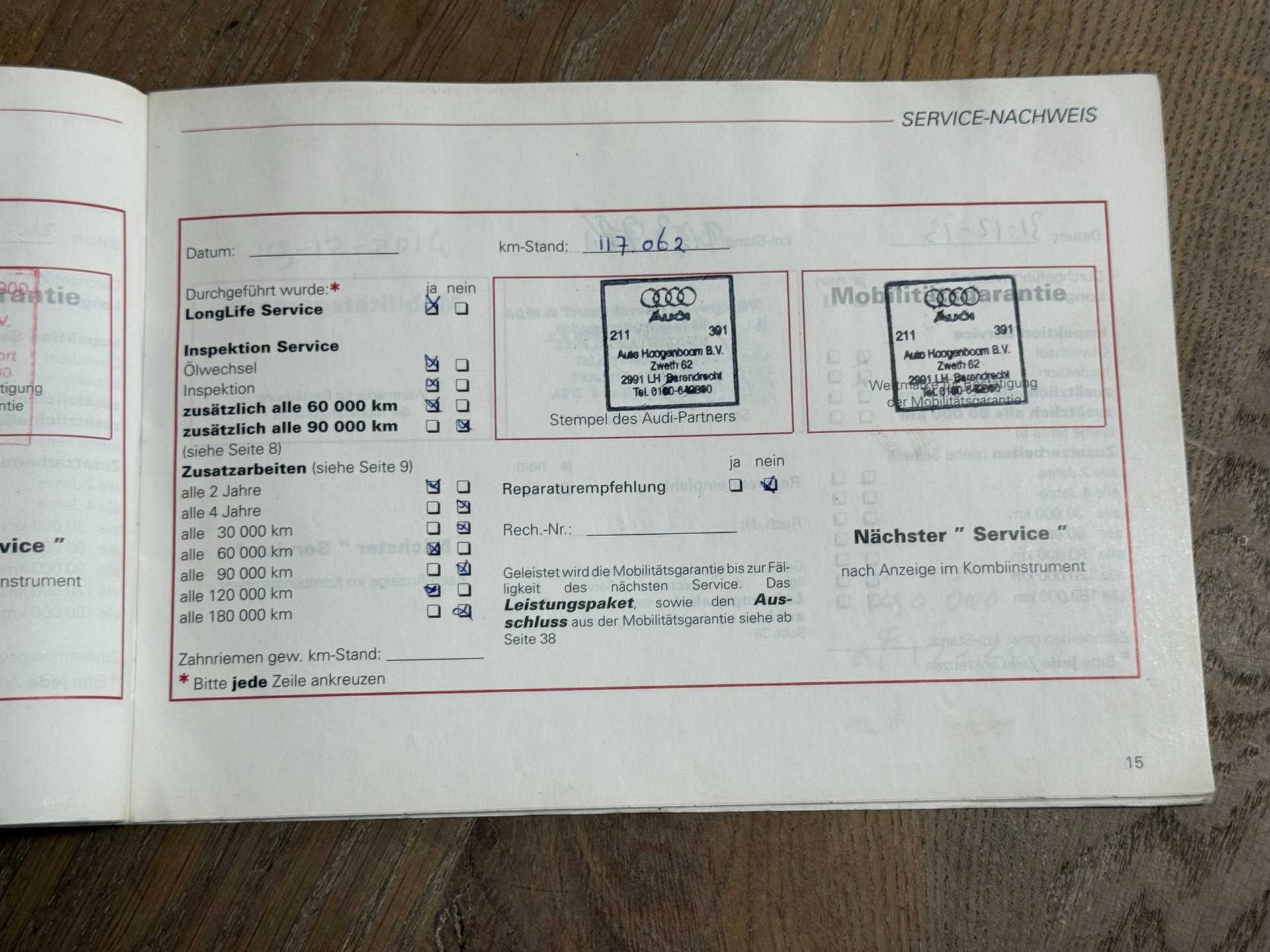 55402451-28.jpg
